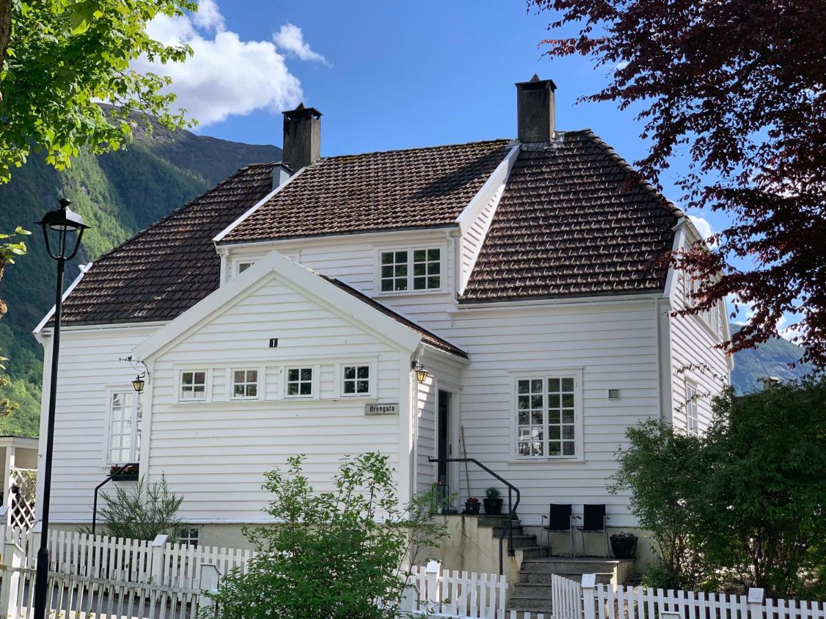 Hoyanger 3 Roms Leilighet Buitenkant foto
